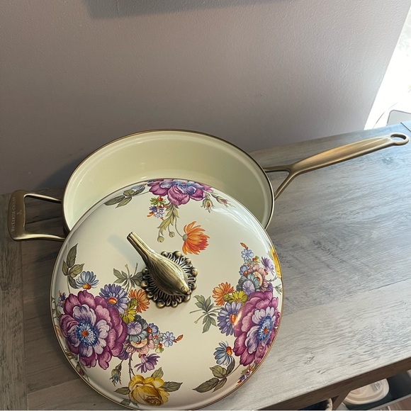 MACKENZIE-CHILDS FLOWER MARKET 3 QT. SAUTÉ PAN, excellent condition - Picture 2 of 5
